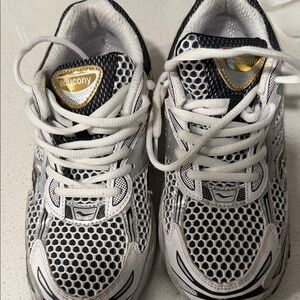 Saucony Kids White Black and Gold Mesh Sneakers
